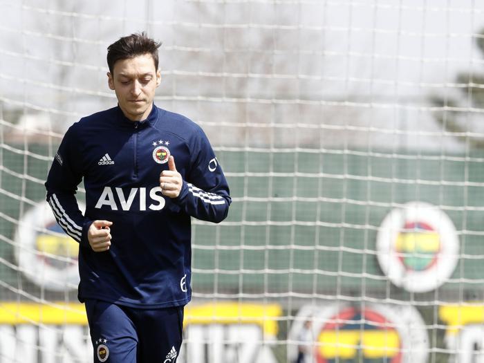 Fenerbahçe idmanından kareler Yüzler gülüyor
