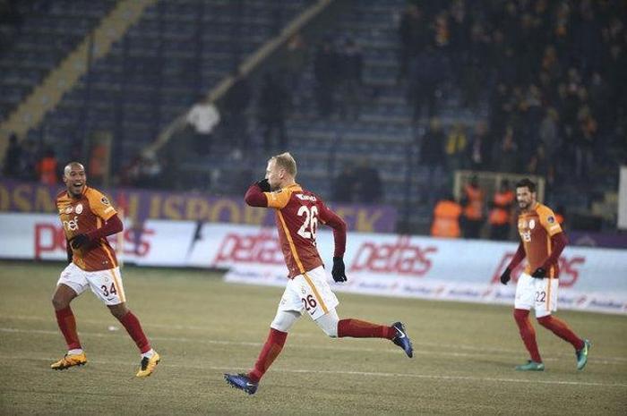 Beşiktaştan diğer büyüklere transfer dersi