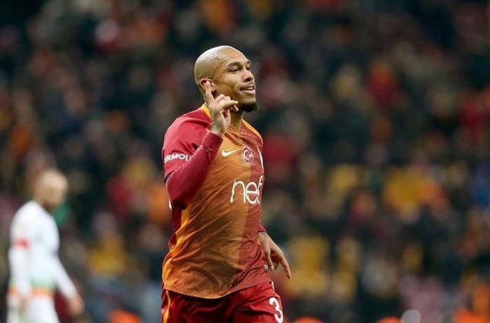 Beşiktaştan diğer büyüklere transfer dersi