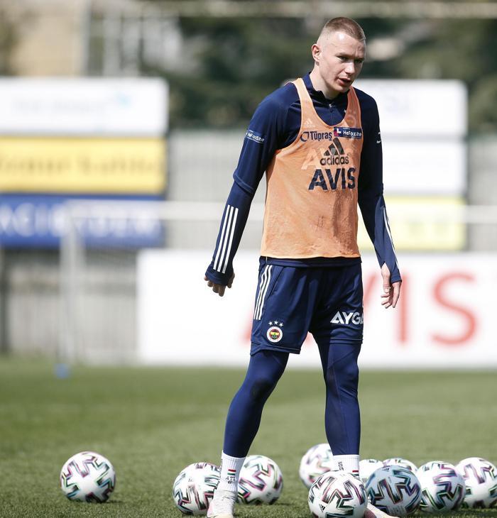 Fenerbahçe idmanından kareler Yüzler gülüyor