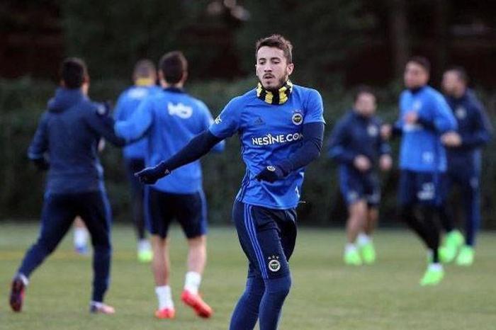 Futbolcuların sosyal medya paylaşımları 20 Şubat Pazartesi