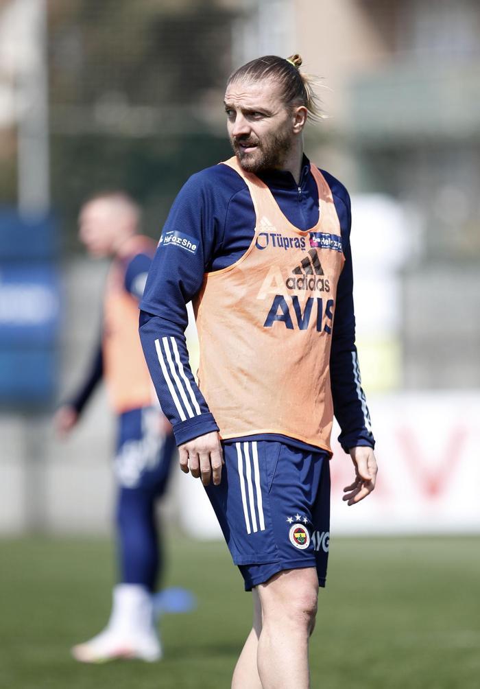 Fenerbahçe idmanından kareler Yüzler gülüyor