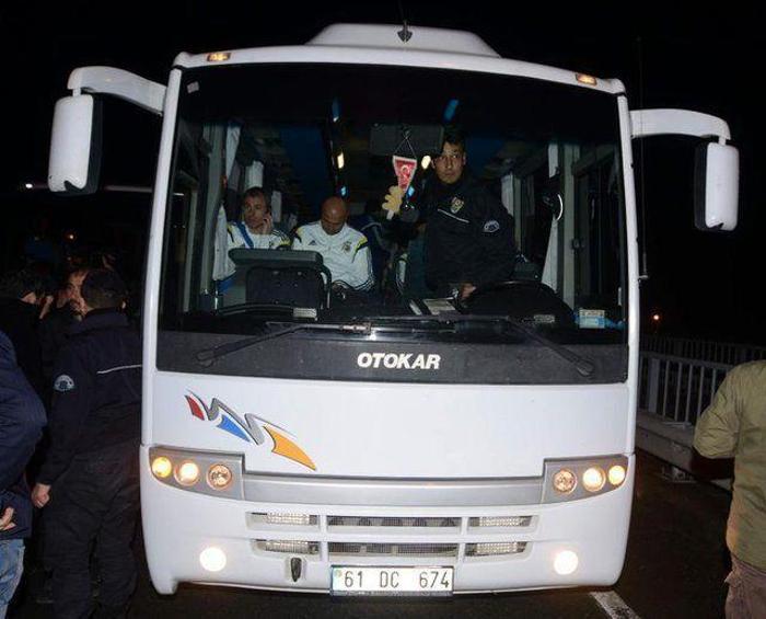 Fenerbahçe takım otobüsüne yapılan saldırıda FETÖ şüphelisi bekçi olay yerinde nöbetçiymiş