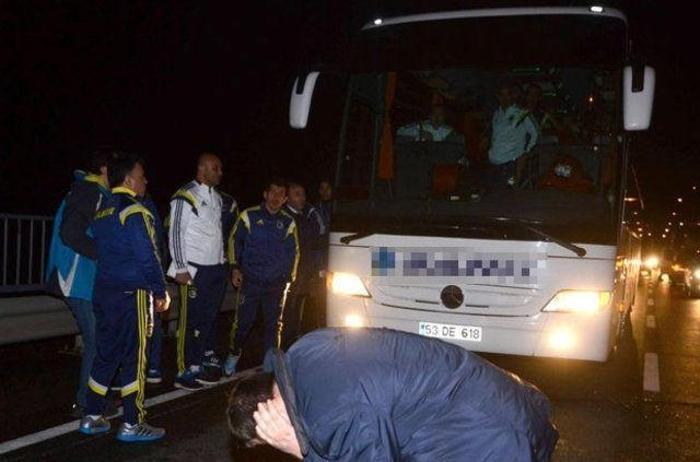 Fenerbahçe takım otobüsüne yapılan saldırıda FETÖ şüphelisi bekçi olay yerinde nöbetçiymiş