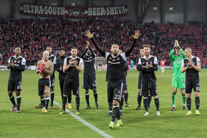 Cenk Tosunun hedefi 25 gol