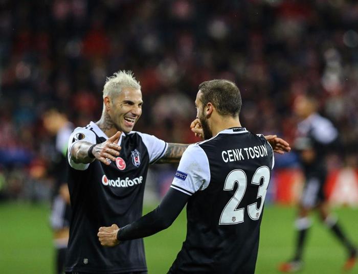 Cenk Tosunun hedefi 25 gol