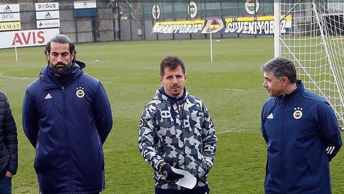 Son dakika - Fenerbahçede ayrılık ve emeklilik kararı...