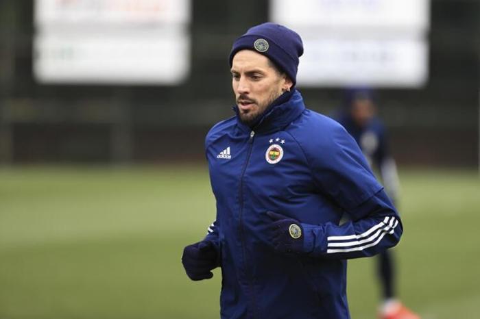 Son dakika - Fenerbahçede ayrılık ve emeklilik kararı...