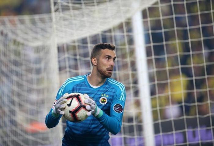 Son dakika - Fenerbahçede ayrılık ve emeklilik kararı...