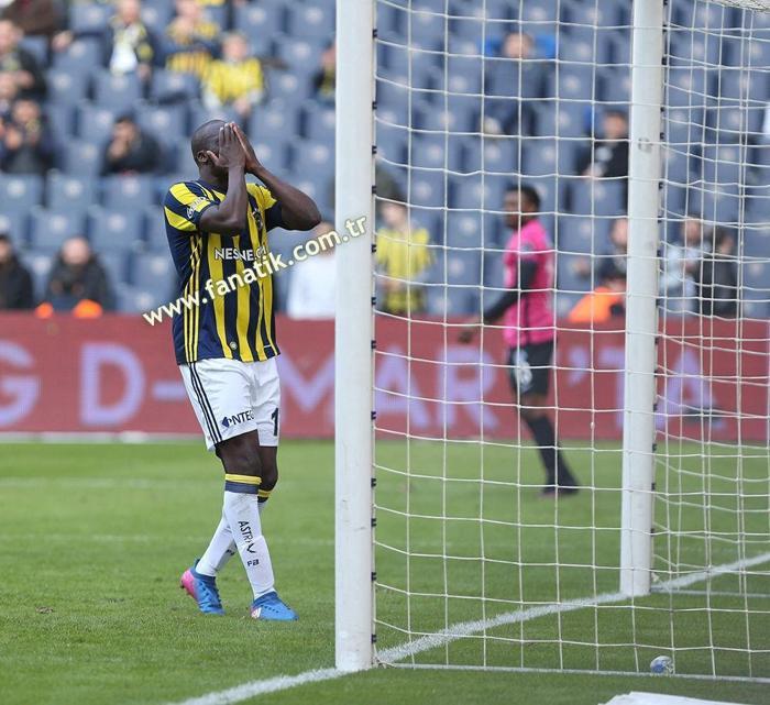 Fenerbahçe - Kasımpaşa maçından kareler