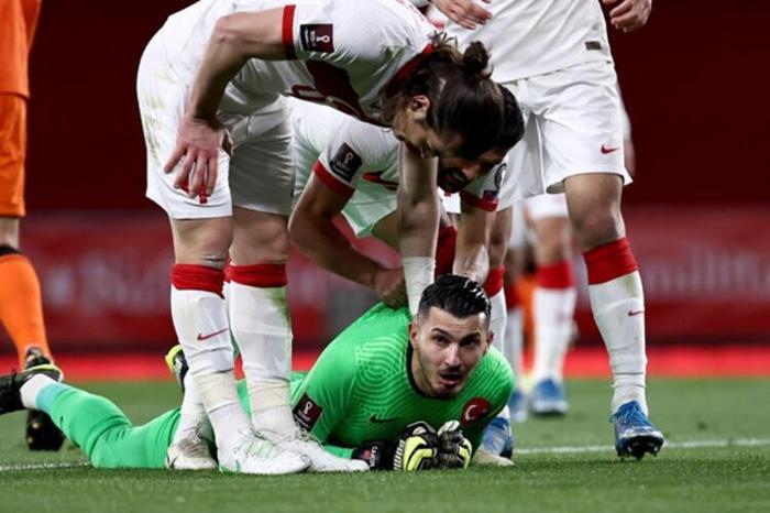 Son dakika - Uğurcan Çakıra bir ciddi talip daha Sezon sonu yeni adresi...