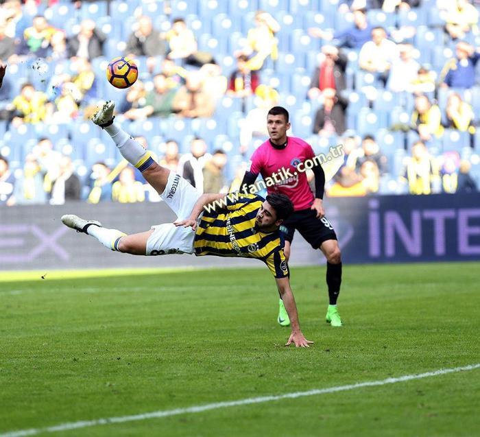 Fenerbahçe - Kasımpaşa maçından kareler