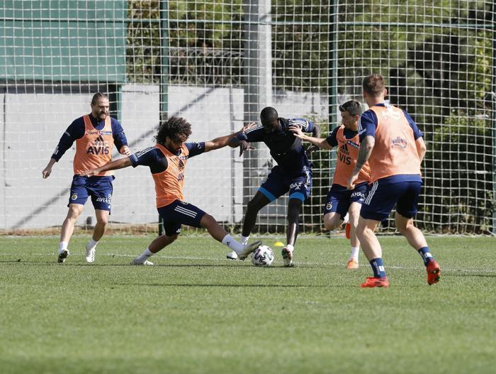 Fenerbahçede son dakika Perotti düz koşulara başladı