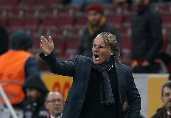Galatasarayın sezon ortası geleneği