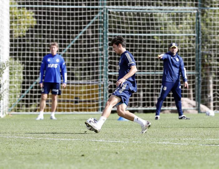 Fenerbahçede son dakika Perotti düz koşulara başladı