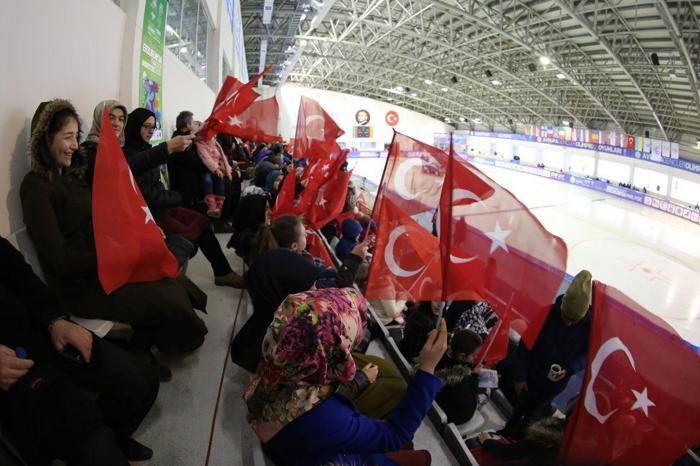 EYOFtan çok özel kareler