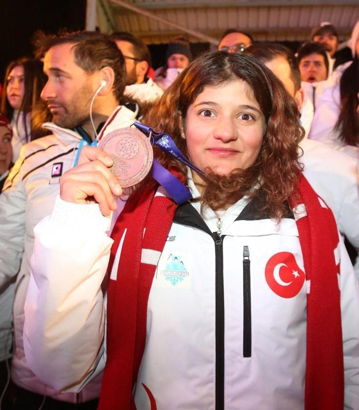 EYOFtan çok özel kareler
