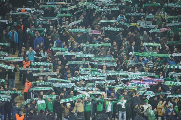 Bursaspor-Fenerbahçe maçından kareler