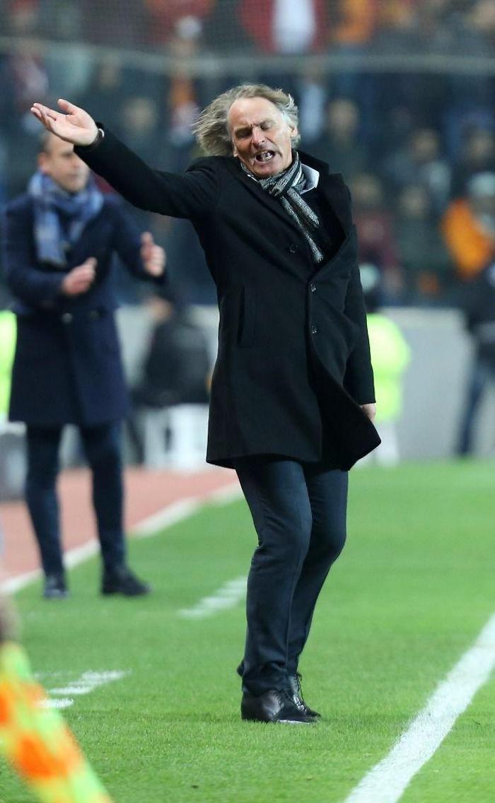 AMSTERDAMA GİDİŞ BİLETİ HAZIR