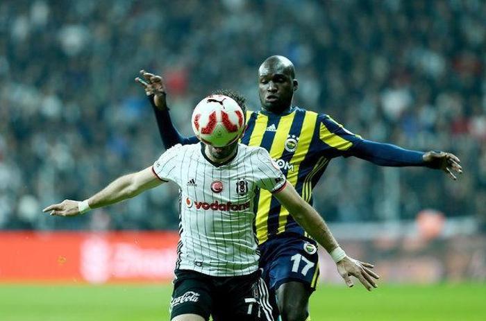 Derbiye bilet bulamadılar, gece tırmanıp stada girdiler