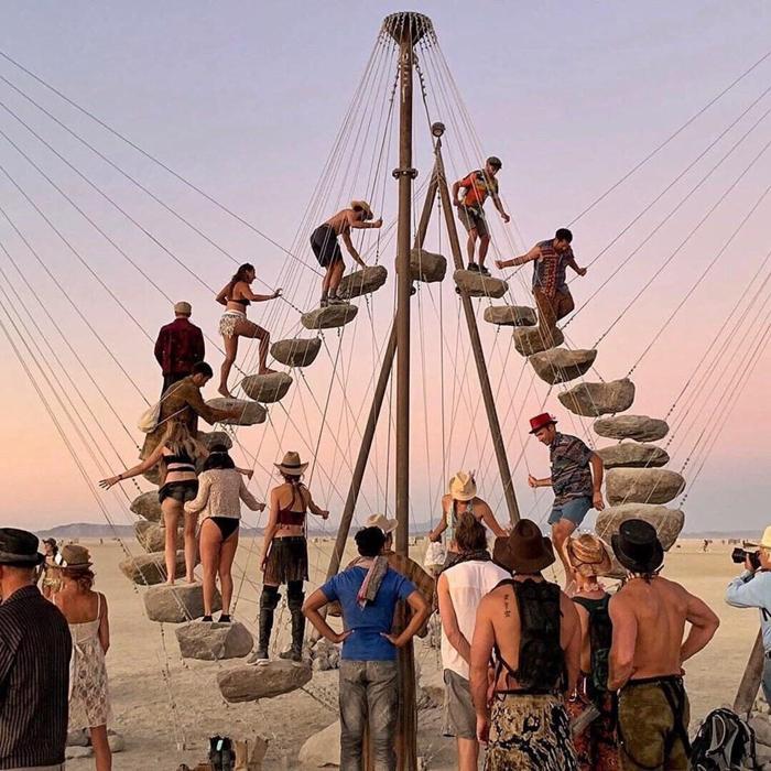 2019 Burning Manden renkli kareler