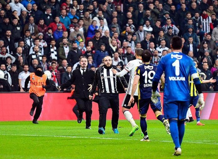 Beşiktaş - Fenerbahçe derbisinin 12 gerilim anı...