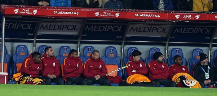 Başakşehir-Galatasaray maçında kareler