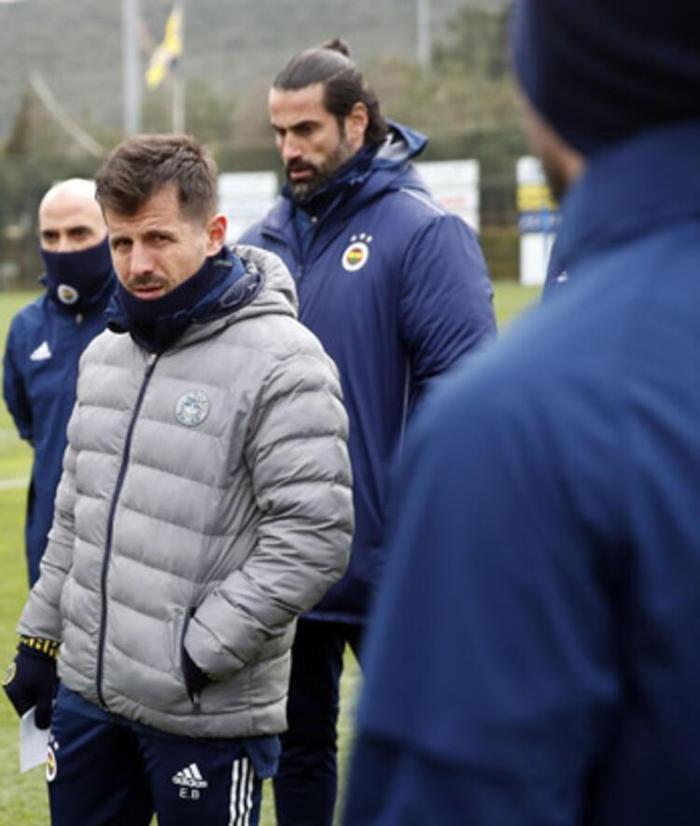 Son dakika - Fenerbahçe kulübesinde kriz Emre Belözoğlu gerçeği ortaya çıktı