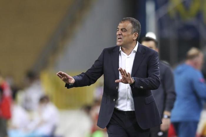 Son dakika - Fenerbahçe kulübesinde kriz Emre Belözoğlu gerçeği ortaya çıktı