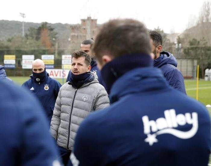 Son dakika - Fenerbahçe kulübesinde kriz Emre Belözoğlu gerçeği ortaya çıktı