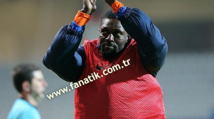 Başakşehir-Galatasaray maçında kareler