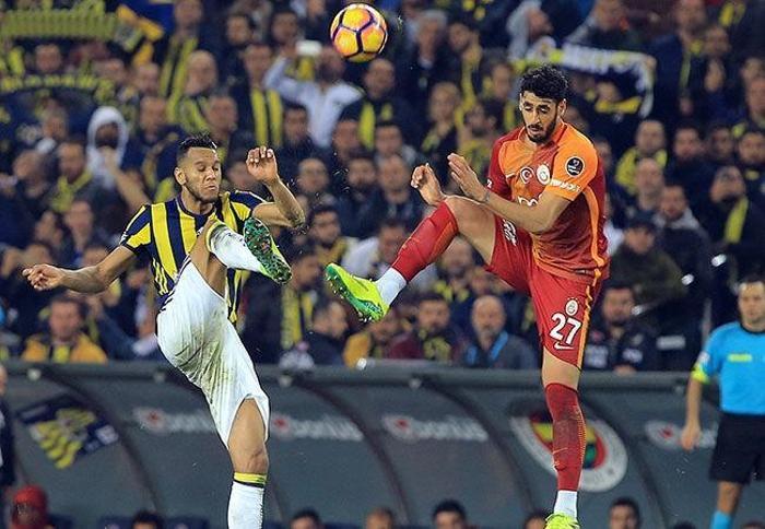 Galatasarayda takımın yarısı değişiyor