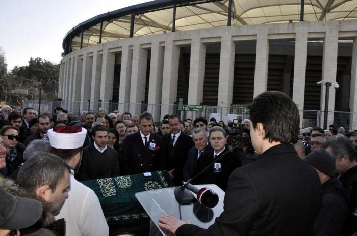 Seyfi Karaca için Vodafone Arenada tören düzenlendi