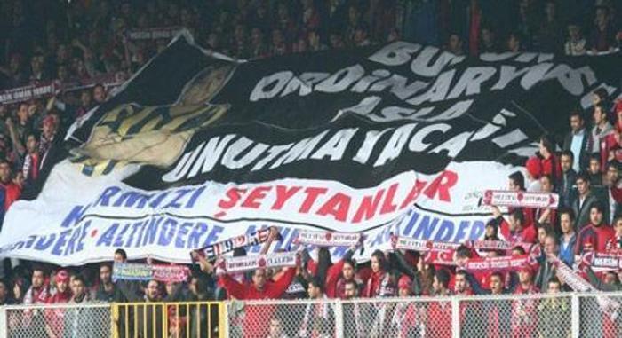 KIRMIZI ŞEYTANLAR
