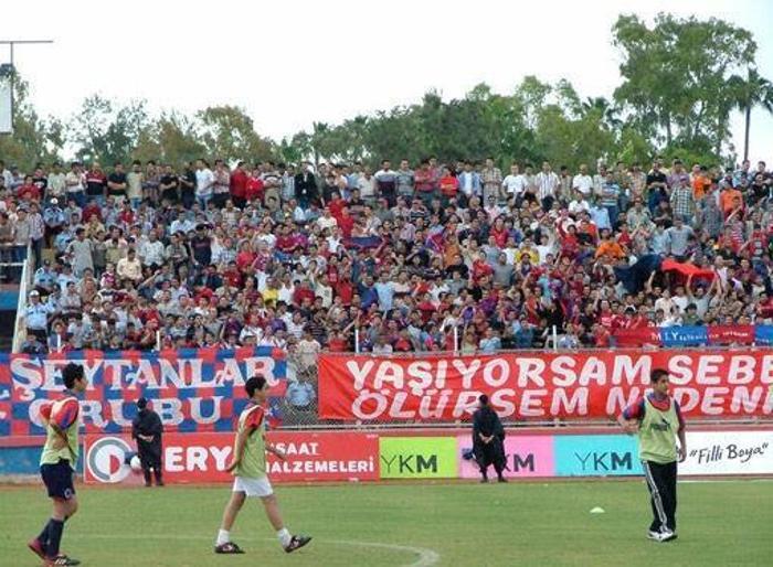 KIRMIZI ŞEYTANLAR