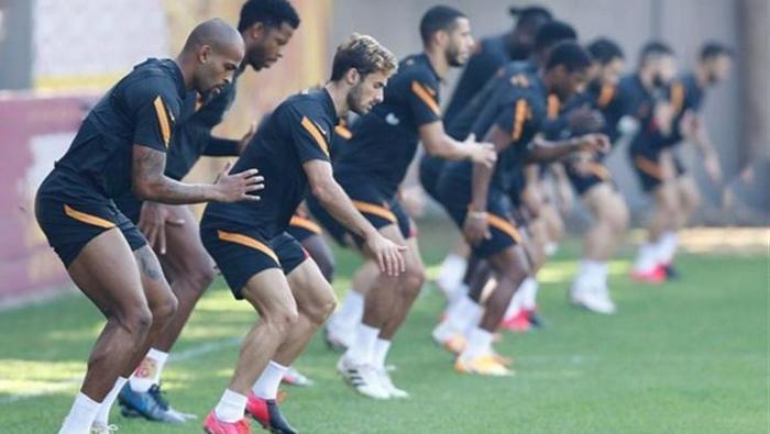 Galatasaray - 14 yabancı