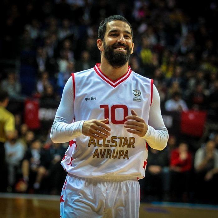 Arda Turanın yeni mesleği