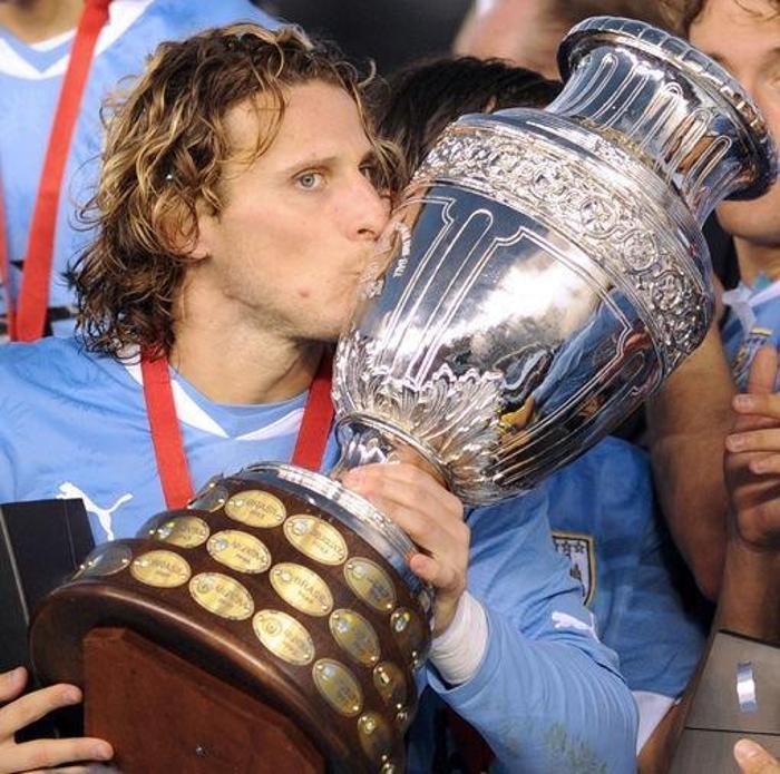 DIEGO FORLAN