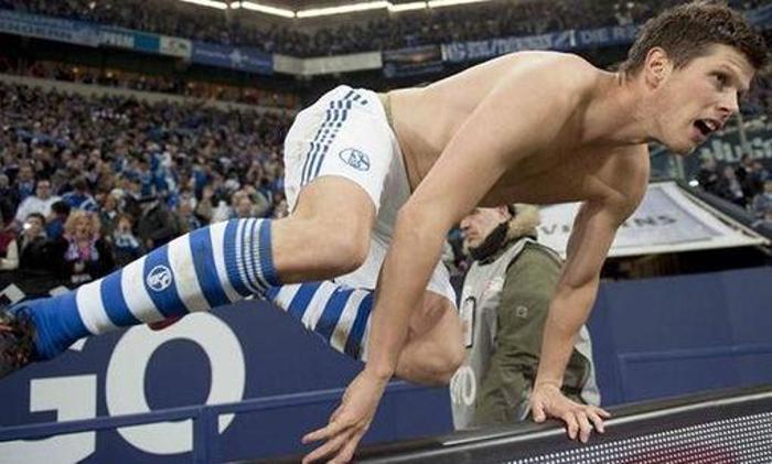 KLASS JAN HUNTELAAR
