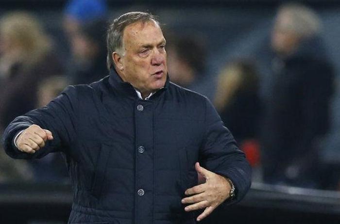 Dick Advocaattan Fenerbahçe yönetimine acı reçete