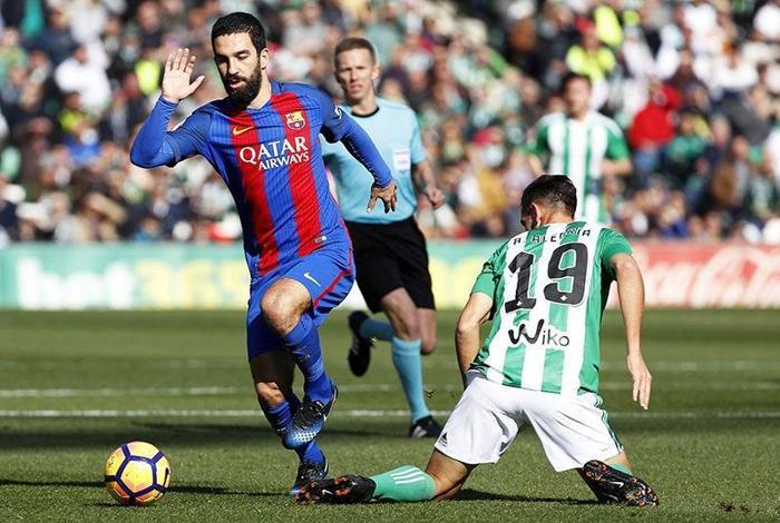 Ne yaptın Enrique Arda Turanı...