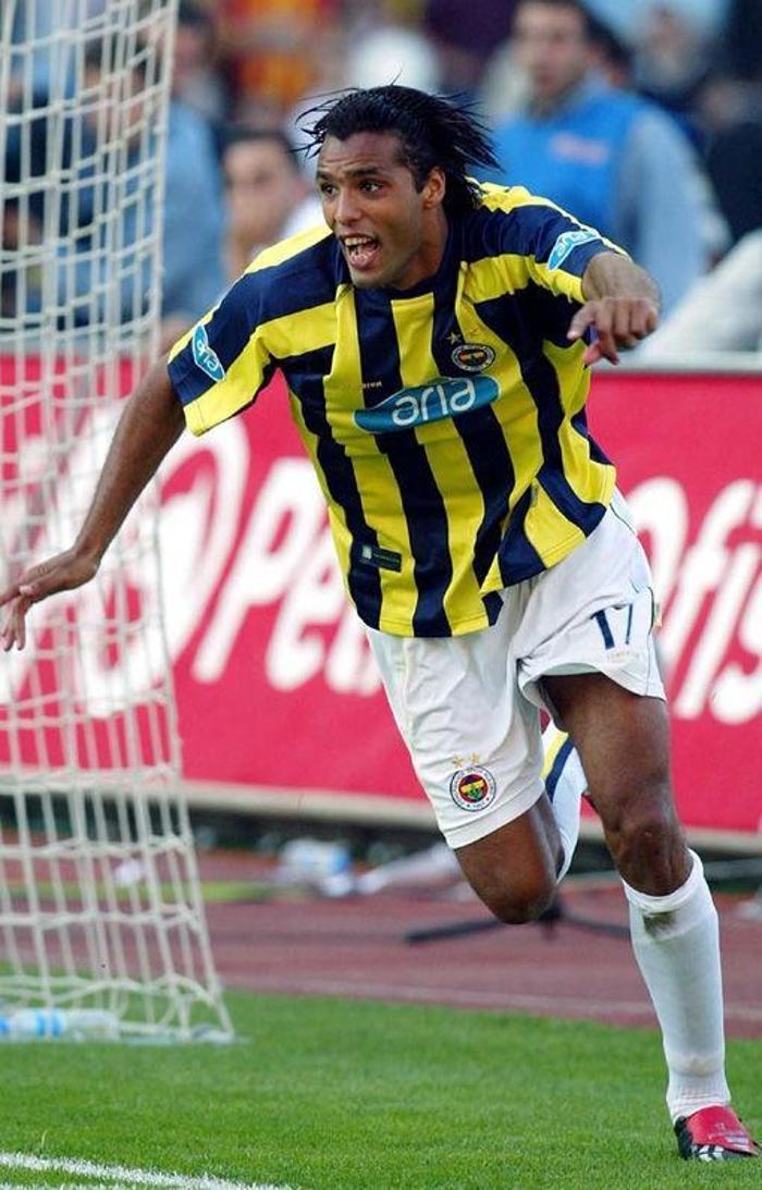 PIERRE VAN HOOIJDONK