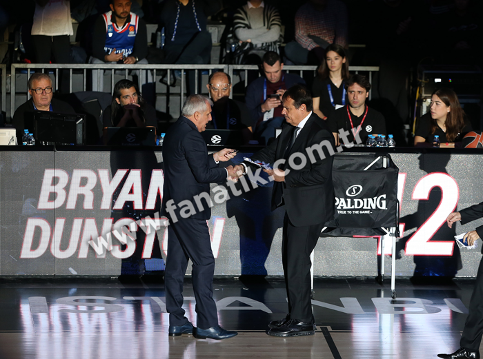 EuroLeaguede Türk derbisi heyecanı yaşandı