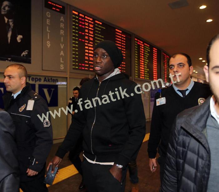 Demba Banın gelişinde ilginç detay