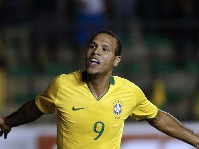 LUIS FABIANO