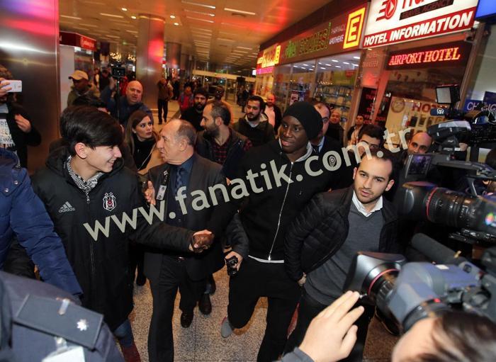 Demba Banın gelişinde ilginç detay