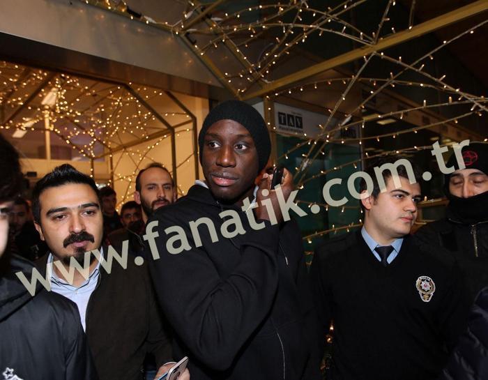 Demba Banın gelişinde ilginç detay