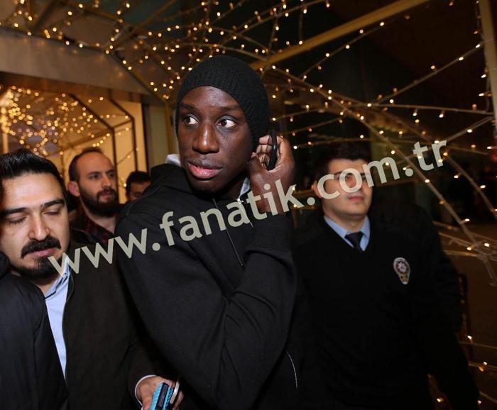 Demba Banın gelişinde ilginç detay