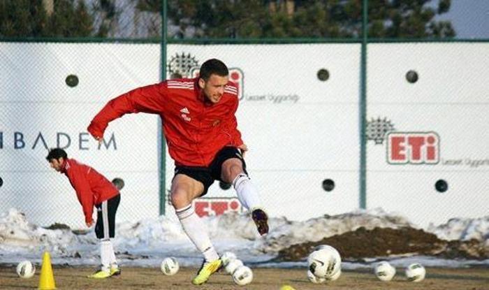 Türk futbolunun acı kaybı: Ediz Bahtiyaroğlu