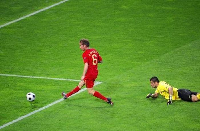 Topçunun kralı Meireles
